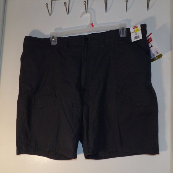 NWT Wrangler Gray Hiker Cargo Shorts Sz 44 - Picture 1 of 7